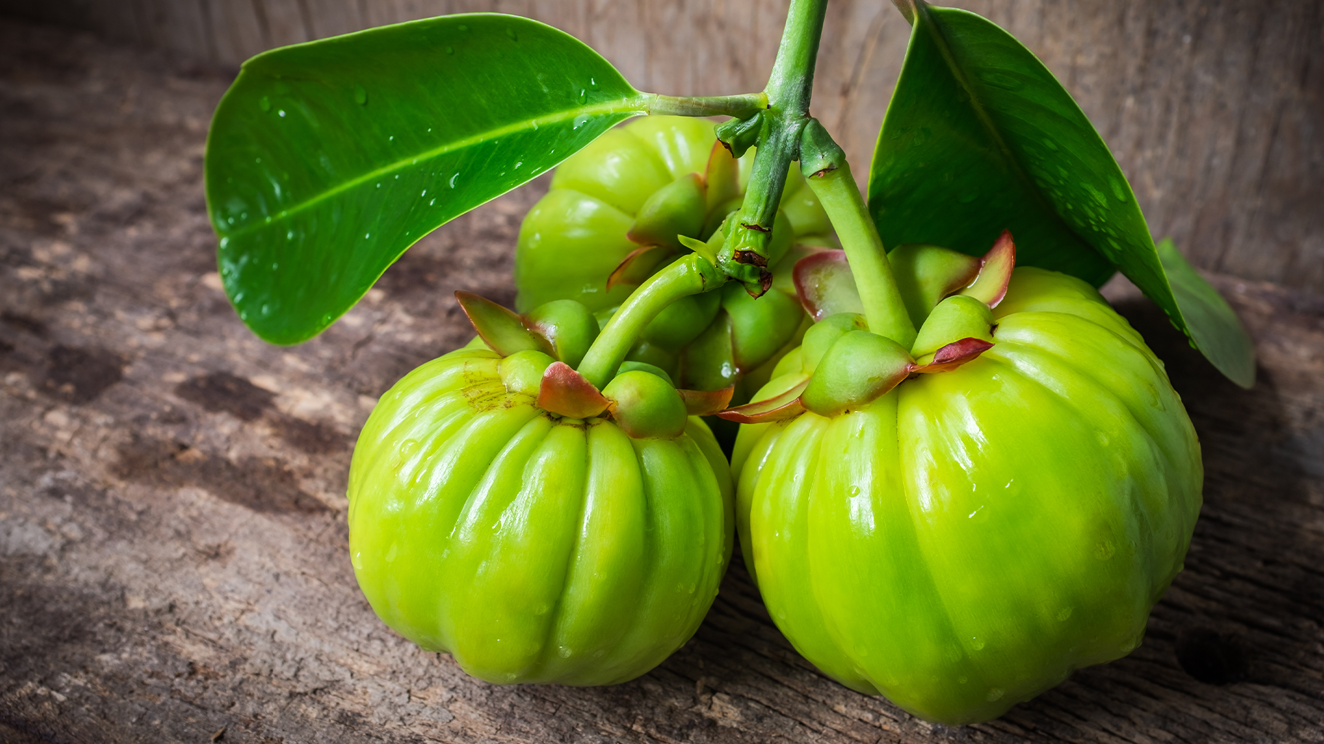 Garcinia Fruit: Is it Safe for Weight Loss?